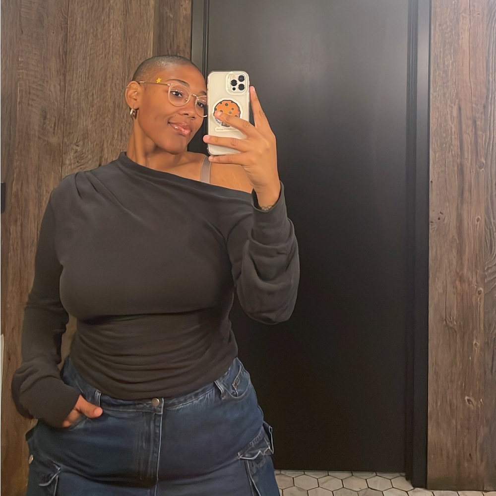 Meet your Posher, Dejanir